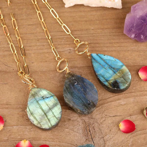 TRUTH SEEKER LABRADORITE DROP NECKLACE