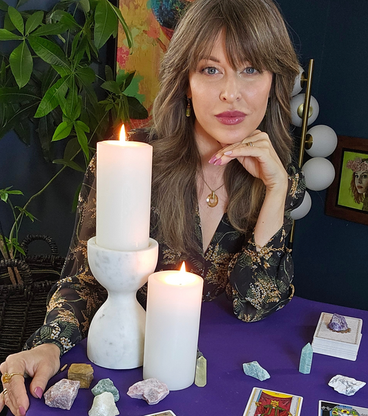 Grace’s Exclusive Monthly Psychic Reading